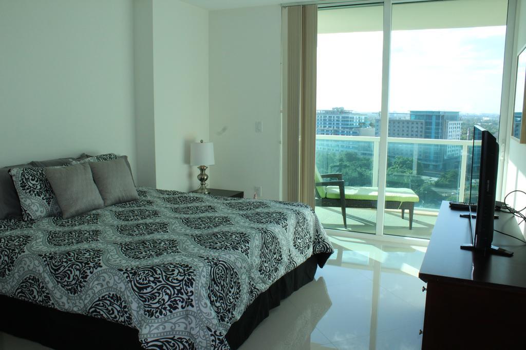 Lyx Suites At One Broadway In Brickell Miami Exterior foto